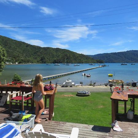 Waterfront Bed And Breakfast Пиктон Экстерьер фото